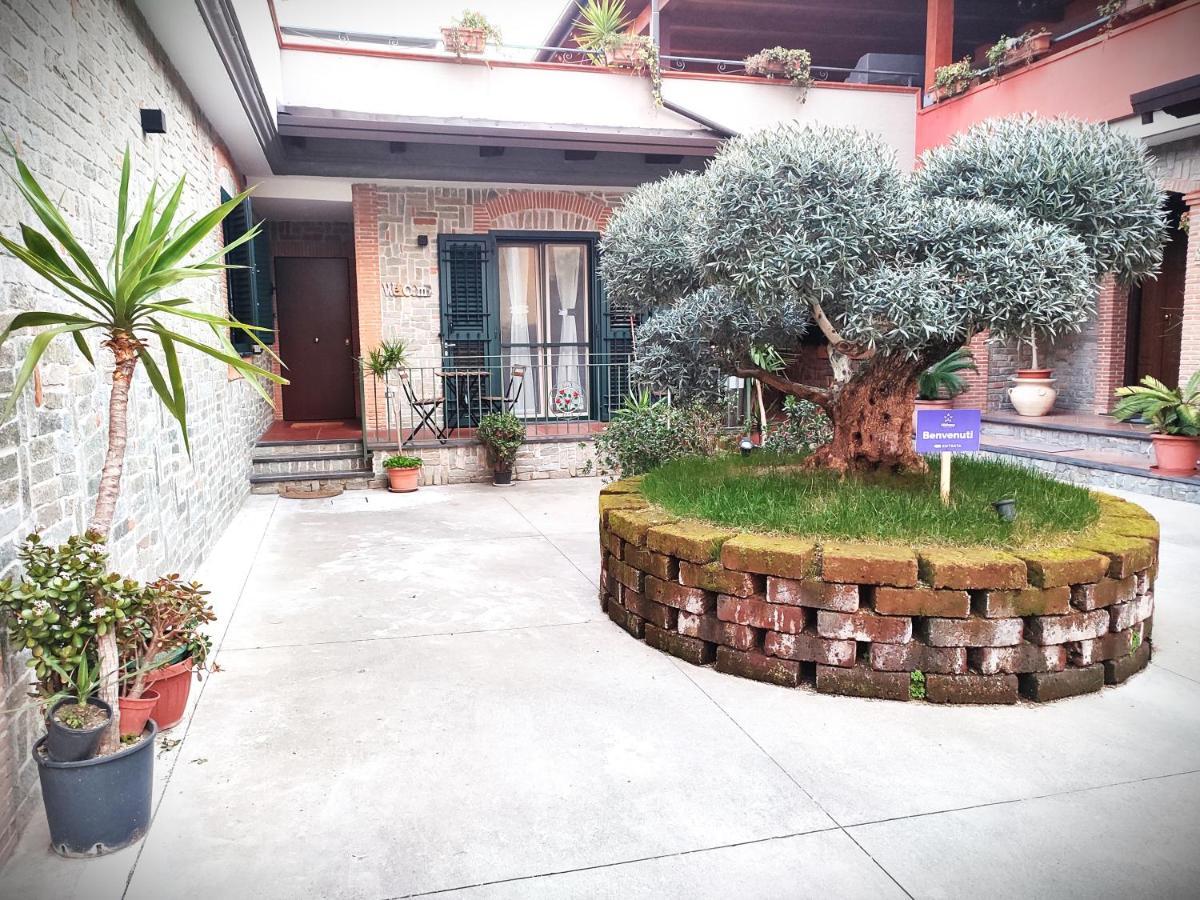 Midway House Italy Apartment Sant'Egidio del Monte Albino Dış mekan fotoğraf